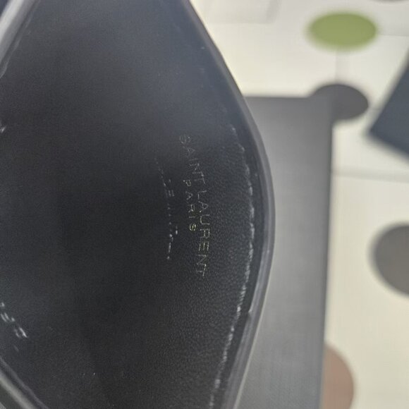 Saint Laurent Quilted Card Case with Iconic Logo - Picture 4 of 6